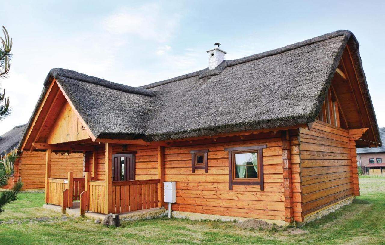 3 Bedroom Cozy Home In Mscice Podamirowo Eksteriør bilde