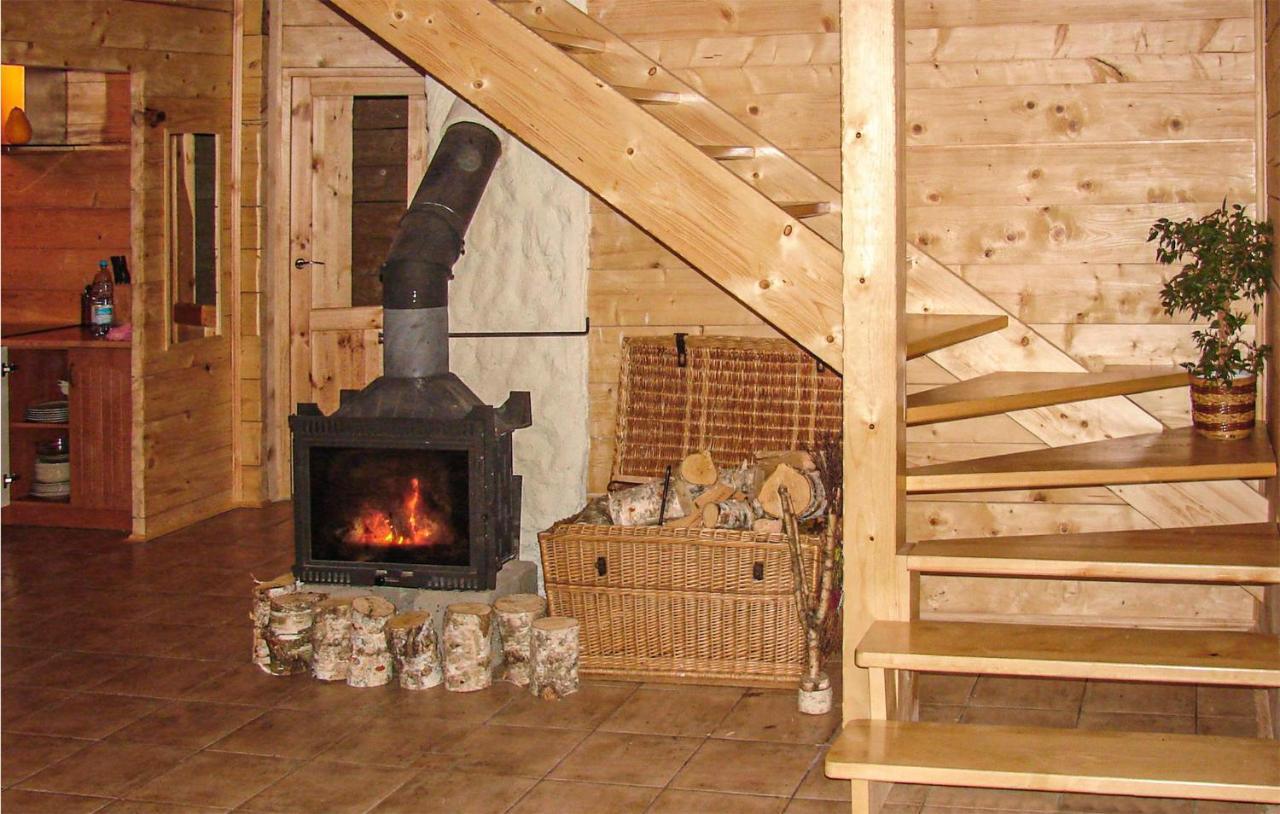 3 Bedroom Cozy Home In Mscice Podamirowo Eksteriør bilde